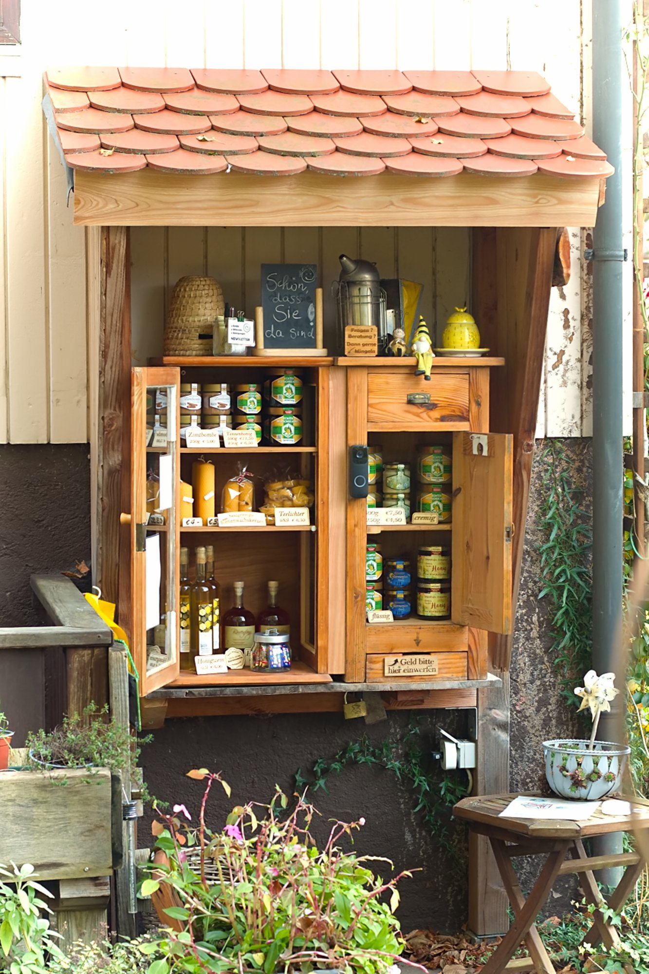 Unser Honigschränkchen